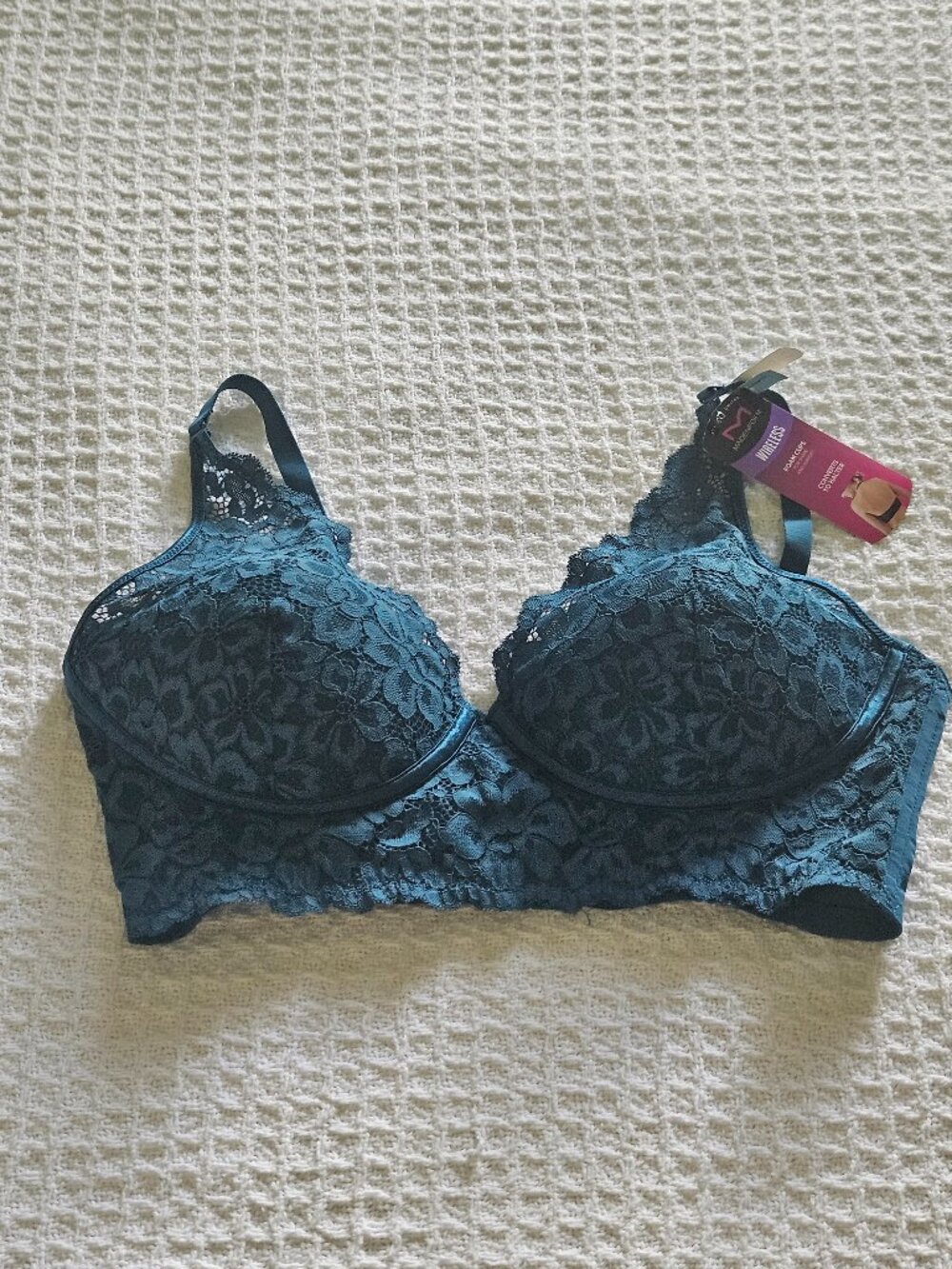Maidenform teal lacy bra, 38C